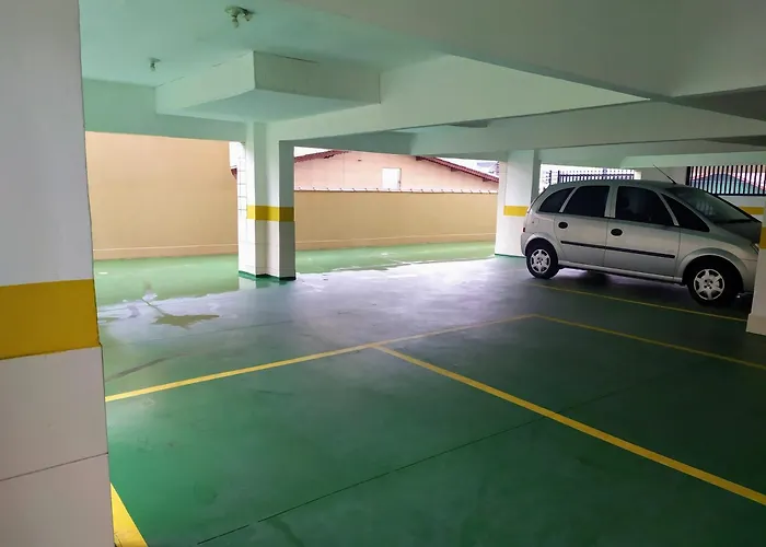 Apartamento Na Ocian Mirim Wi-Fi Ar Condicionado Ambiente Familiar Otima Localizacao 100 Metros Da Praia